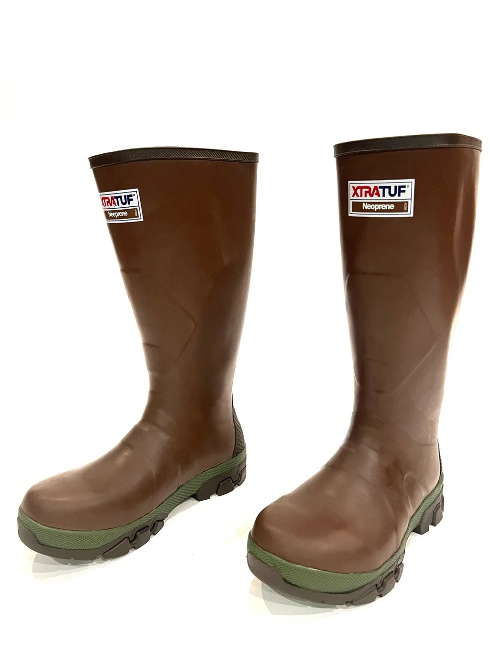 XtraTuf 15